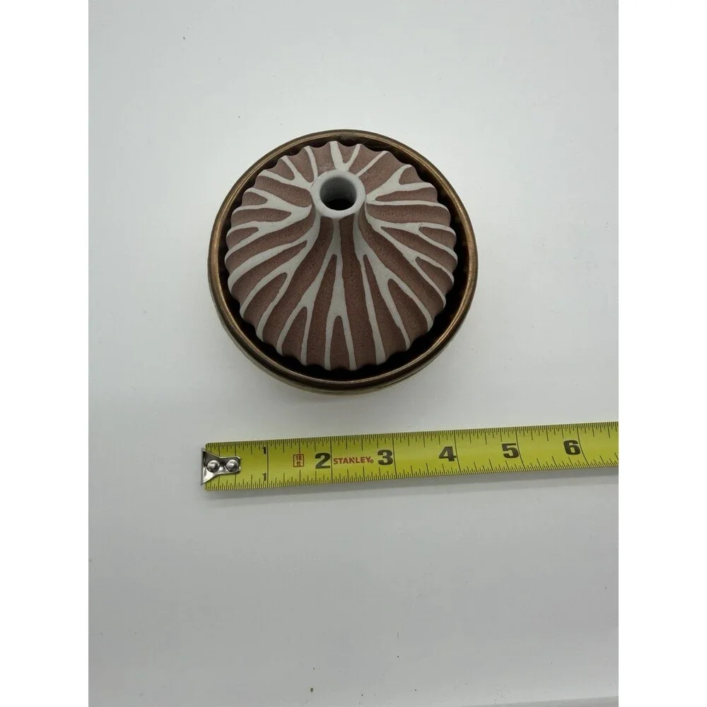 Callidora Studio lidded ceramic